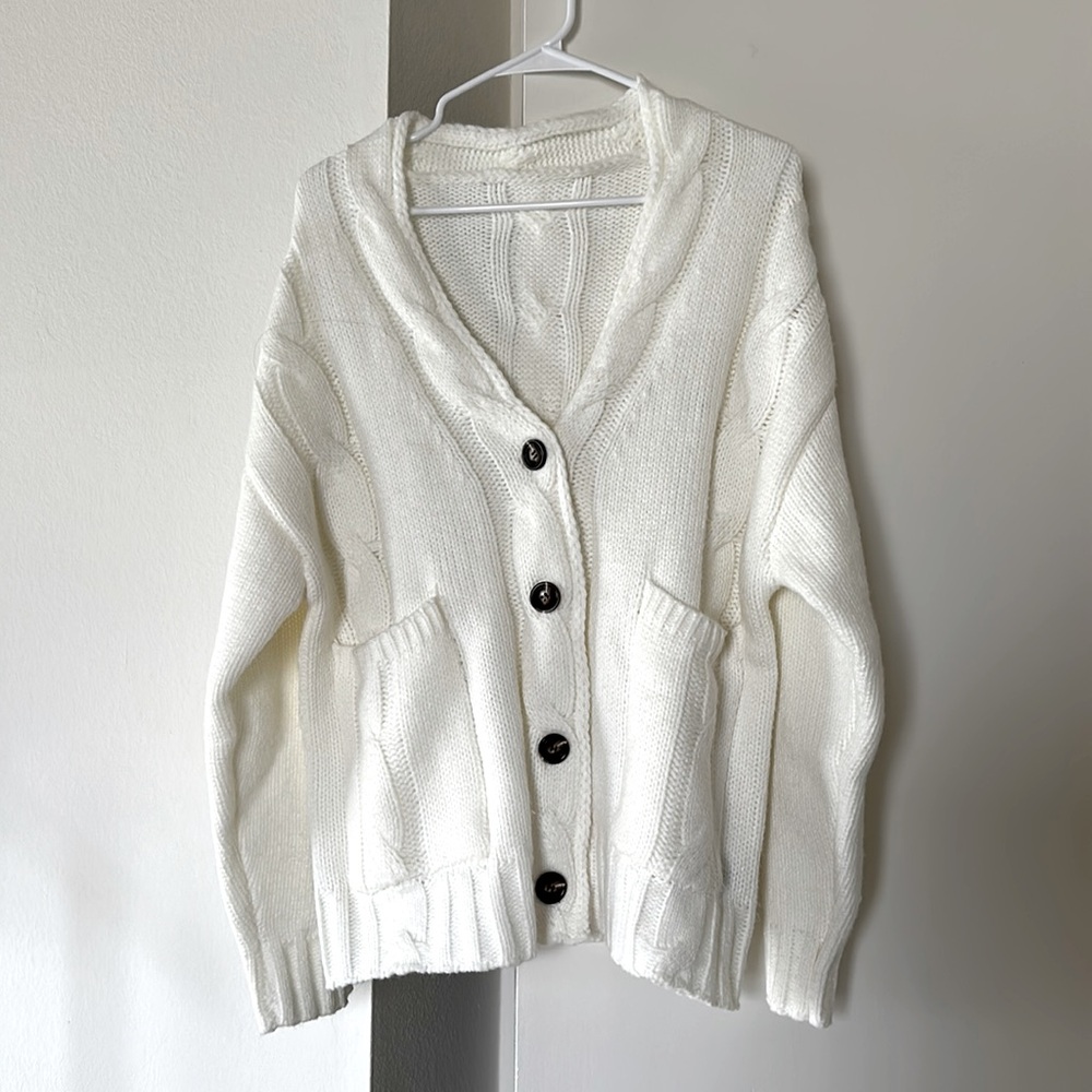 Sample sale - white cardigan